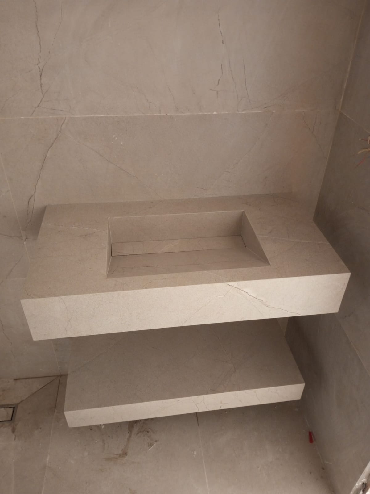 WhatsApp Image 2025-08-13 à 10.27.00_b541f636